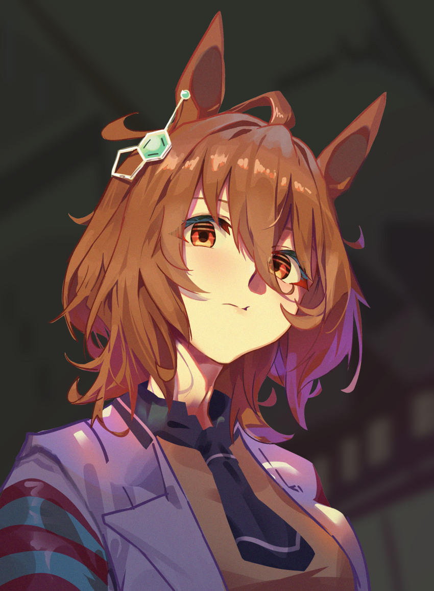 1girl, absurdres, agnes_tachyon_(umamusume), ahoge, animal_ears, black_necktie, brown_hair, brown_shirt, closed_mouth, hair_between_eyes, highres, horse_ears, horse_girl, jacket, long_bangs, looking_at_viewer, necktie, red_eyes, shirt, short_hair, sidelocks, solo, tuomali, umamusume, upper_body, white_jacket