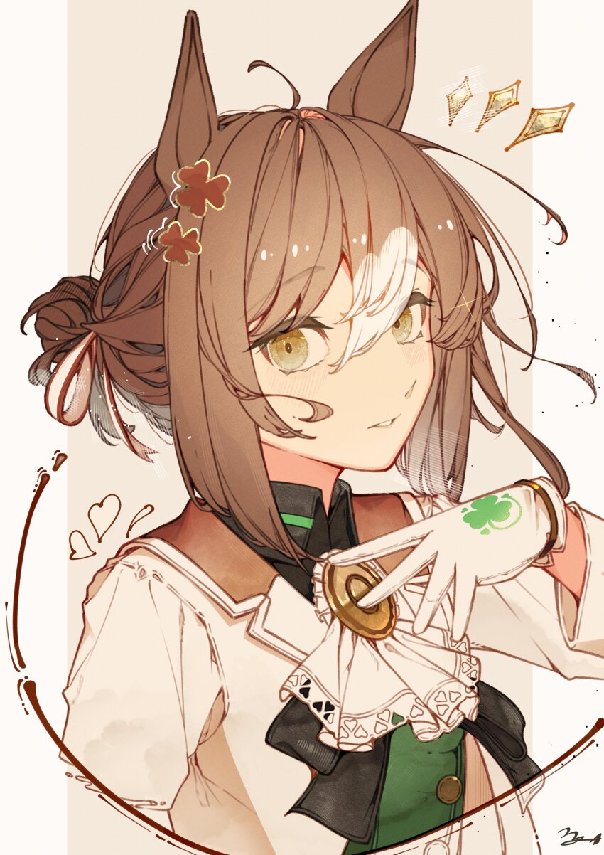 1girl, absurdres, animal_ears, brooch, clover, clover_hair_ornament, clover_print, fine_motion_(noble_seamair)_(umamusume)