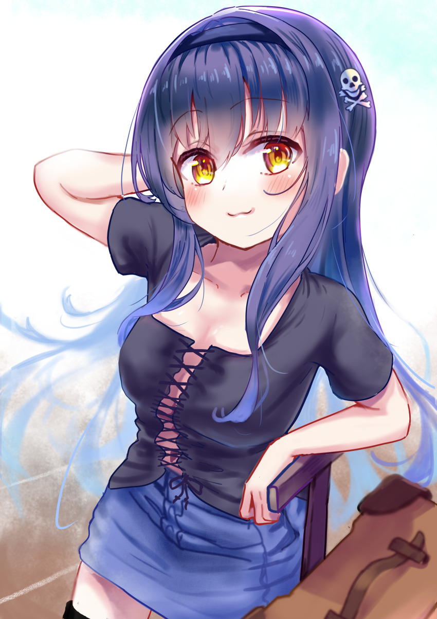 1girl, :3, absurdres, alternate_costume, arm_behind_head, black_hair, black_hairband, black_shirt