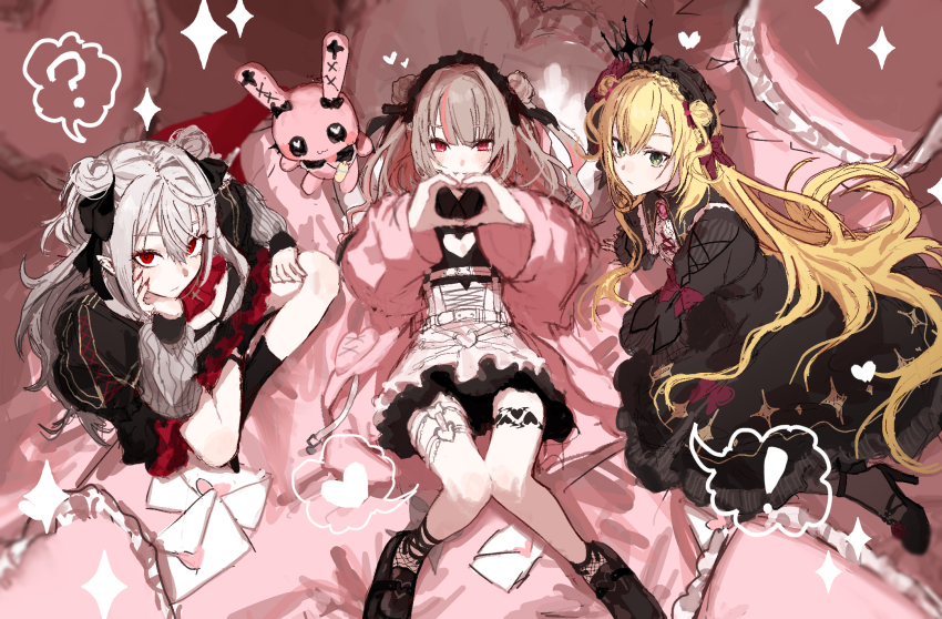 1boy, 2girls, ?, apron, black_dress, black_hairband, black_shoes, blonde_hair