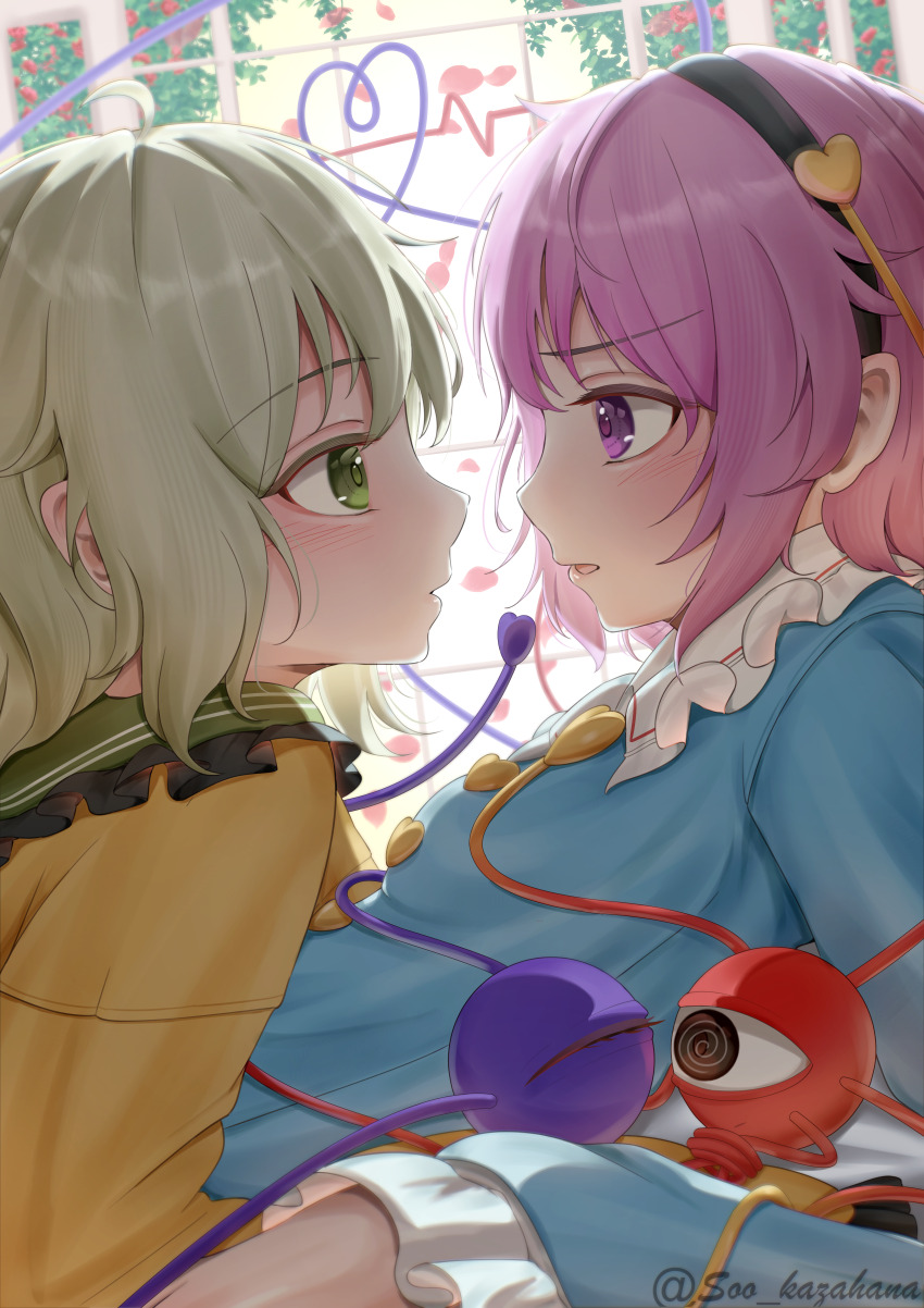 2girls, @_@, absurdres, ahoge, backlighting, black_hairband, blue_shirt, blush