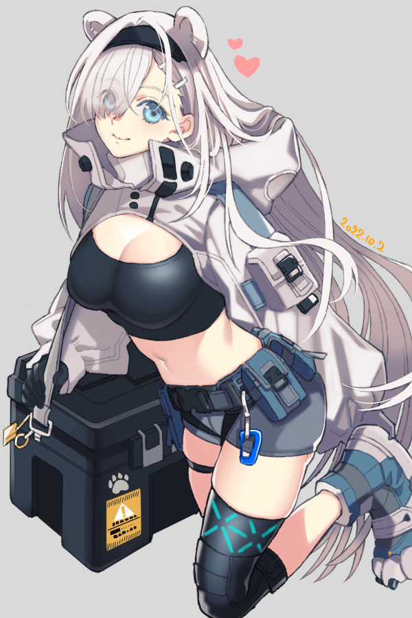 1girl, absurdly_long_hair, animal_ears, arknights, aurora_(arknights), aurora_(elite_ii)_(arknights), bear_ears, black_gloves, black_hairband, blue_eyes, breasts, clawed_boots, cleavage, commentary, crop_top, dated, foot_out_of_frame, gloves, grey_background, grey_shorts, hairband, heart, holding_cooler, infection_monitor_(arknights), large_breasts, long_hair, long_sleeves, looking_at_viewer, midriff, nishi_juuji, paw_shoes, short_shorts, shorts, shrug_(clothing), simple_background, smile, solo, very_long_hair, white_hair, white_shrug