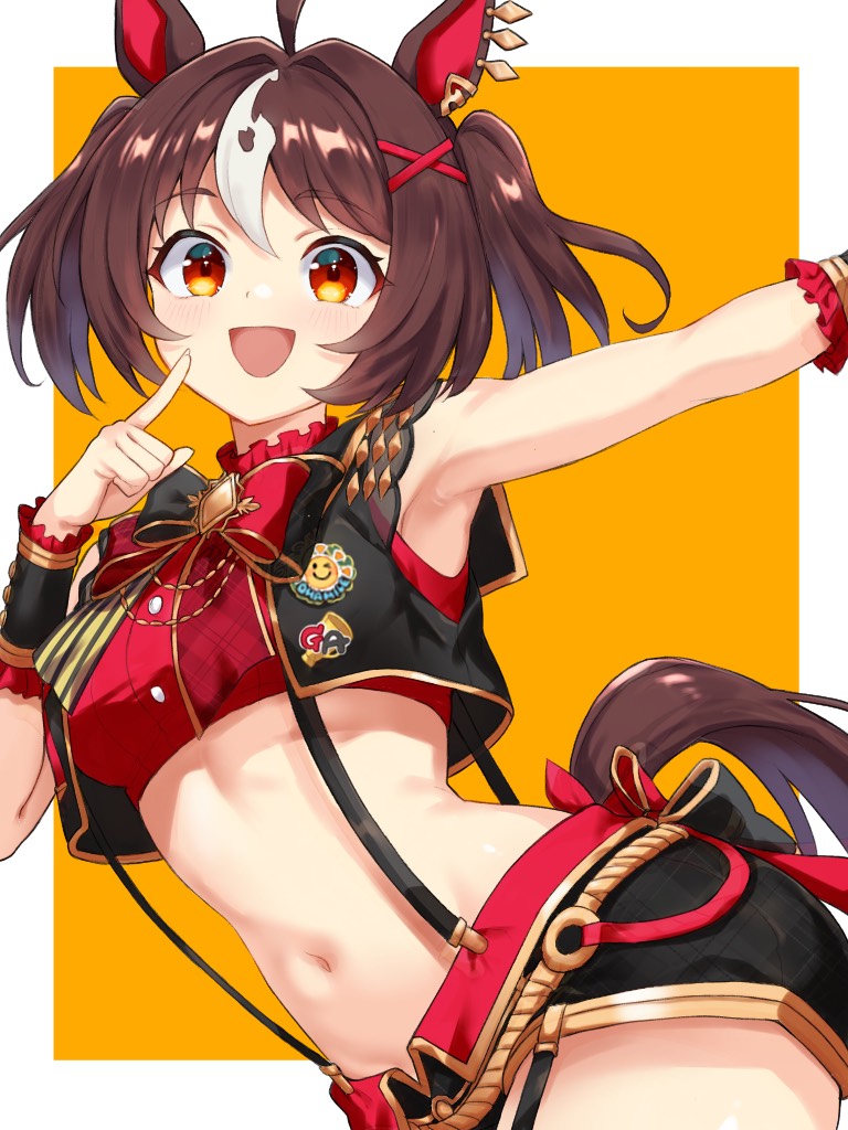 1girl, animal_ears, black_hair, black_shorts, black_tail, blush, bow, bowtie, breasts, crop_top, cropped_shirt, ear_ornament, earclip, gold_trim, gran_alegria_(smile_my_way!)_(umamusume), gran_alegria_(umamusume), hair_between_eyes, hair_ornament, horse_ears, horse_girl, horse_tail, looking_at_viewer, medium_breasts, midriff, multicolored_bow, multicolored_bowtie, navel, open_mouth, red_eyes, red_shirt, shirt, shorts, simple_background, smile, solo, stomach, suspender_shorts, suspenders, tail, twintails, umamusume, white_streaks, x_hair_ornament, yuzuttan