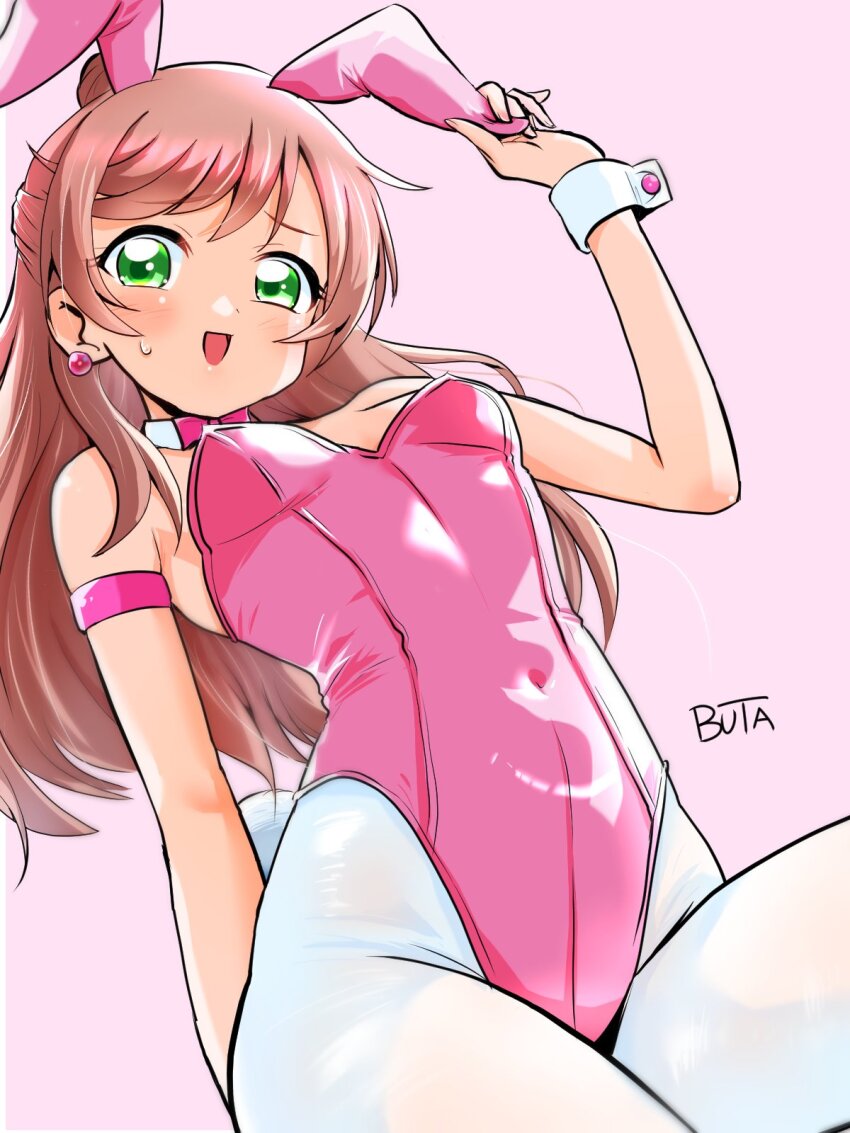 1girl, animal_ears, bare_shoulders, bow, breasts, buta_obutu, cleavage, detached_collar