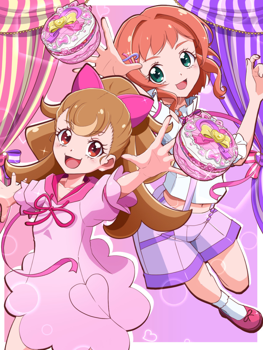 2girls, :d, aqua_eyes, arm_up, bare_shoulders, bechamel, blush, bobby_socks