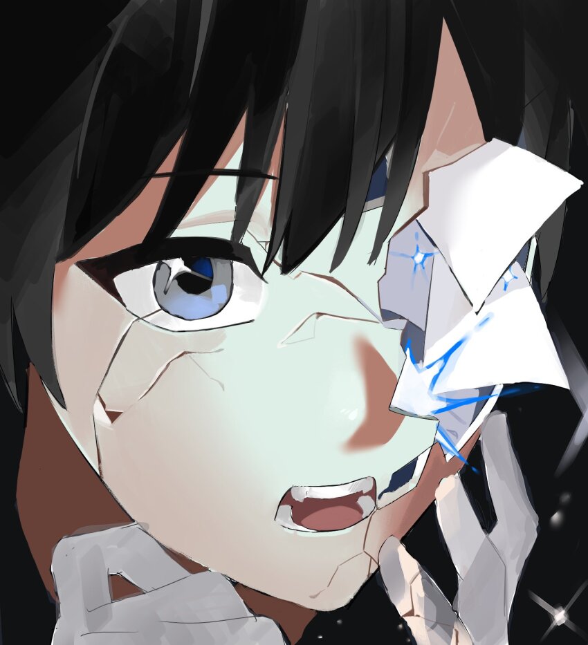1boy, black_hair, blue_eyes, cracked_kawaii_mask, cracked_skin, gouged_eye, hand_up, hashtag-only_commentary, highres, kim_dokja, male_focus, memo_0418, omniscient_reader's_viewpoint, open_mouth, porcelain, portrait, short_hair, solo, wide-eyed