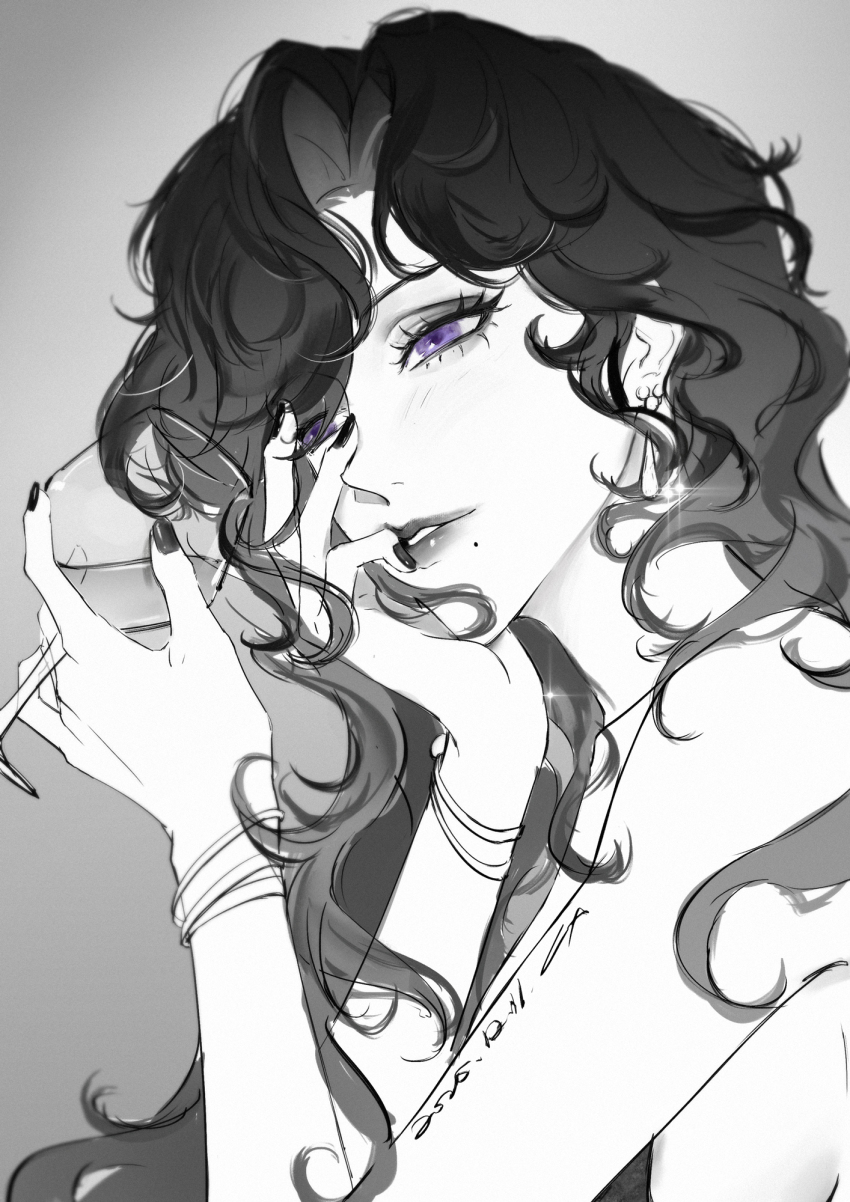 arm_tattoo, bare_arms, cat's_eye, chinese_commentary, commentary, cup, curly_hair, diffraction_spikes, drinking_glass, earrings, from_side, glint, greyscale, hair_over_one_eye, hand_on_own_face, head_rest, highres, holding, holding_cup, jewelry, kisugi_rui, looking_to_the_side, maila_moguyu, mole, mole_under_mouth, monochrome, nail_polish, parted_lips, purple_eyes, smile, solo, spot_color, tattoo, upper_body, wine_glass