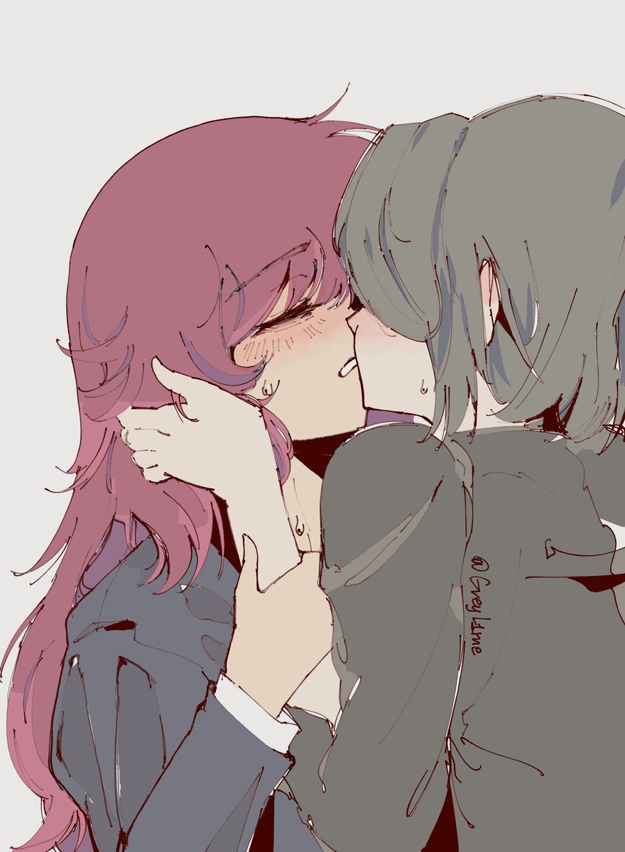 2girls, black_jacket, blush, closed_eyes, green_hair, grey_background, grey_shirt, greyl1me