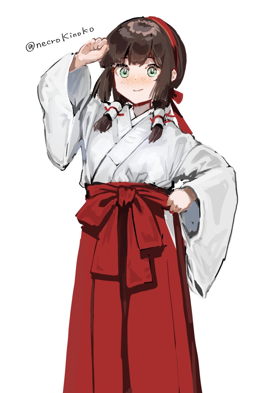 1girl, absurdres, aged_down, black_hair, blunt_sidelocks, commentary_request, feet_out_of_frame, green_eyes