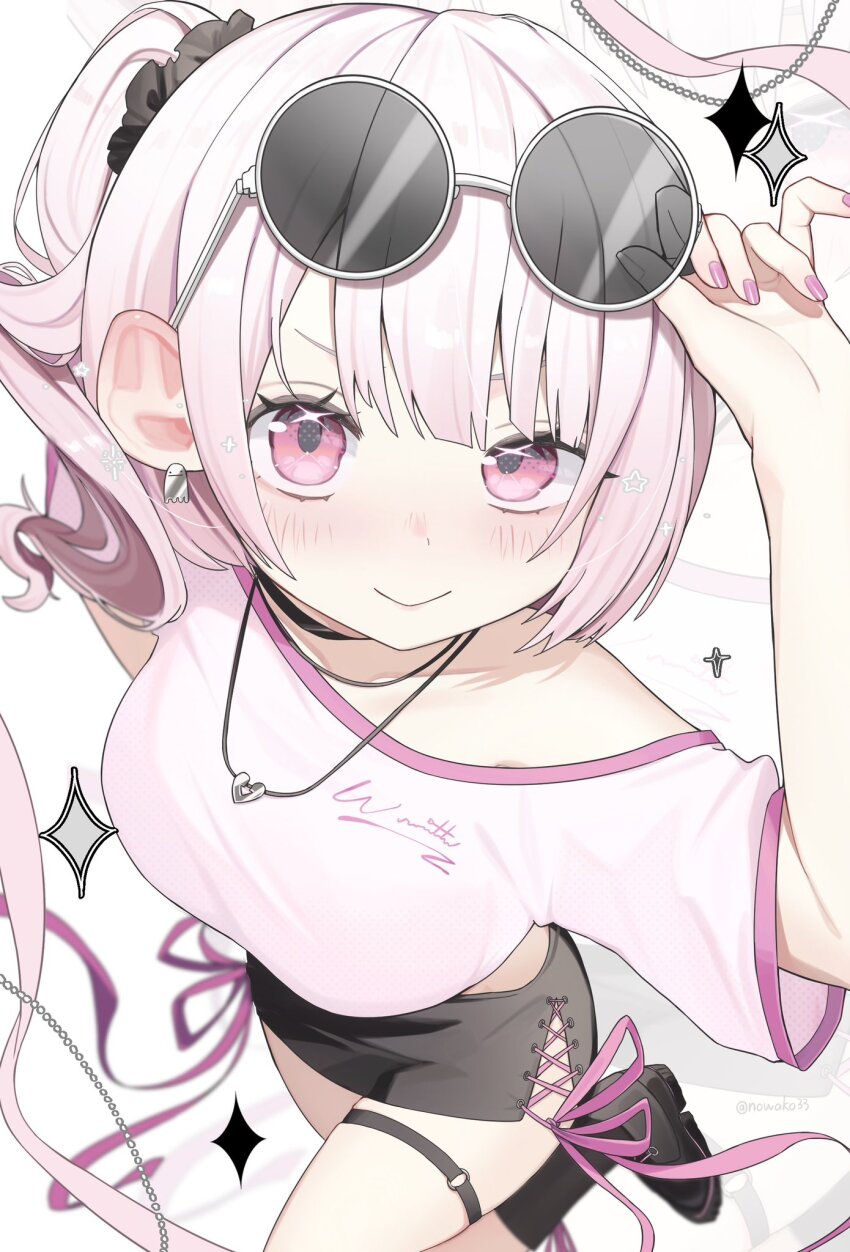 1girl, :>, adjusting_eyewear, black_choker, black_scrunchie, black_shoes, blunt_bangs, blurry