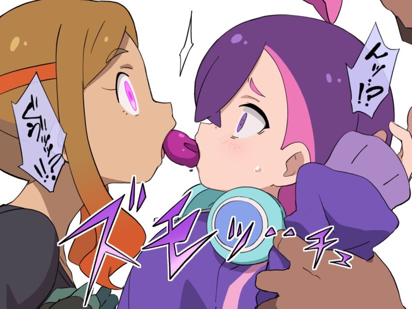 1boy, 2girls, alternate_eye_color, antenna_hair, black_shirt, bright_pupils, commentary_request, crossed_bangs