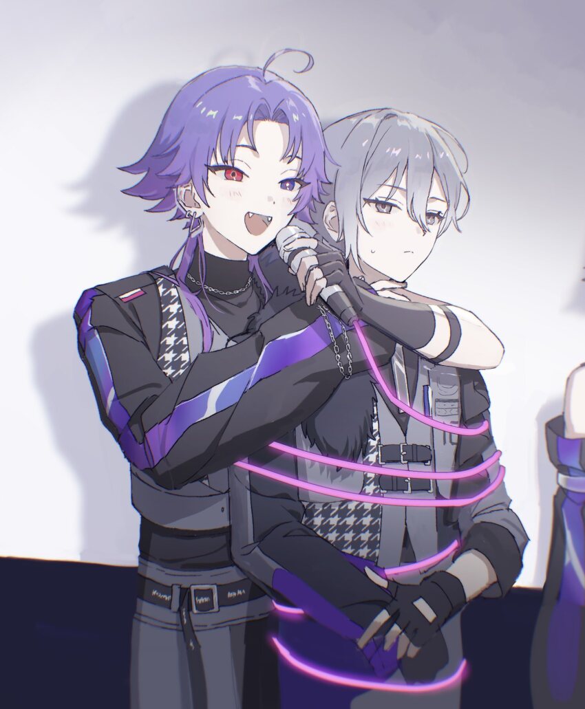 18trip, 2boys, ahoge, asymmetrical_sleeves, belt, black_belt, black_gloves, black_jacket