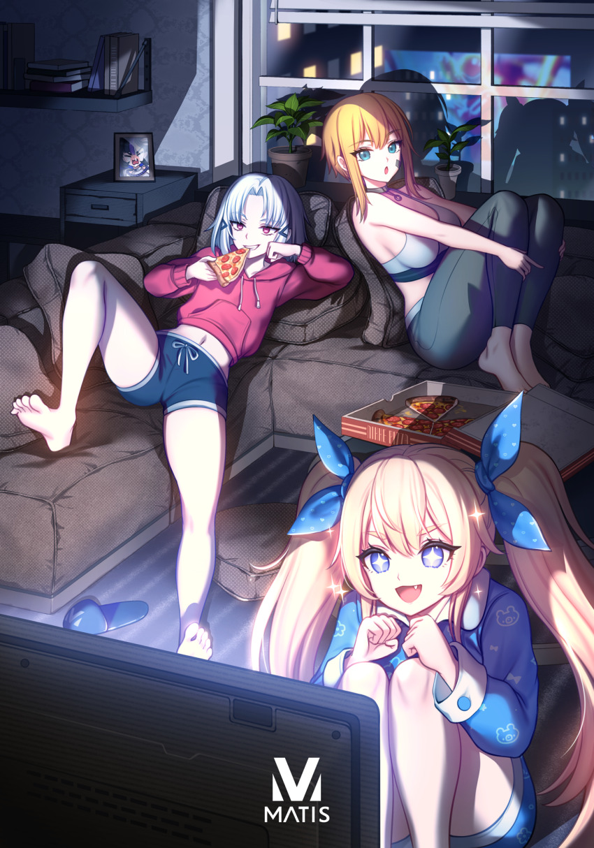 +_+, 3girls, :3, alternate_costume, barefoot, baton_(weapon), black_hair, blonde_hair