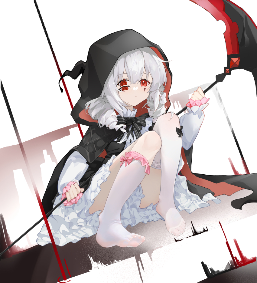 1girl, absurdres, asymmetrical_legwear, black_bow, black_bowtie, black_cloak, bow, bowtie