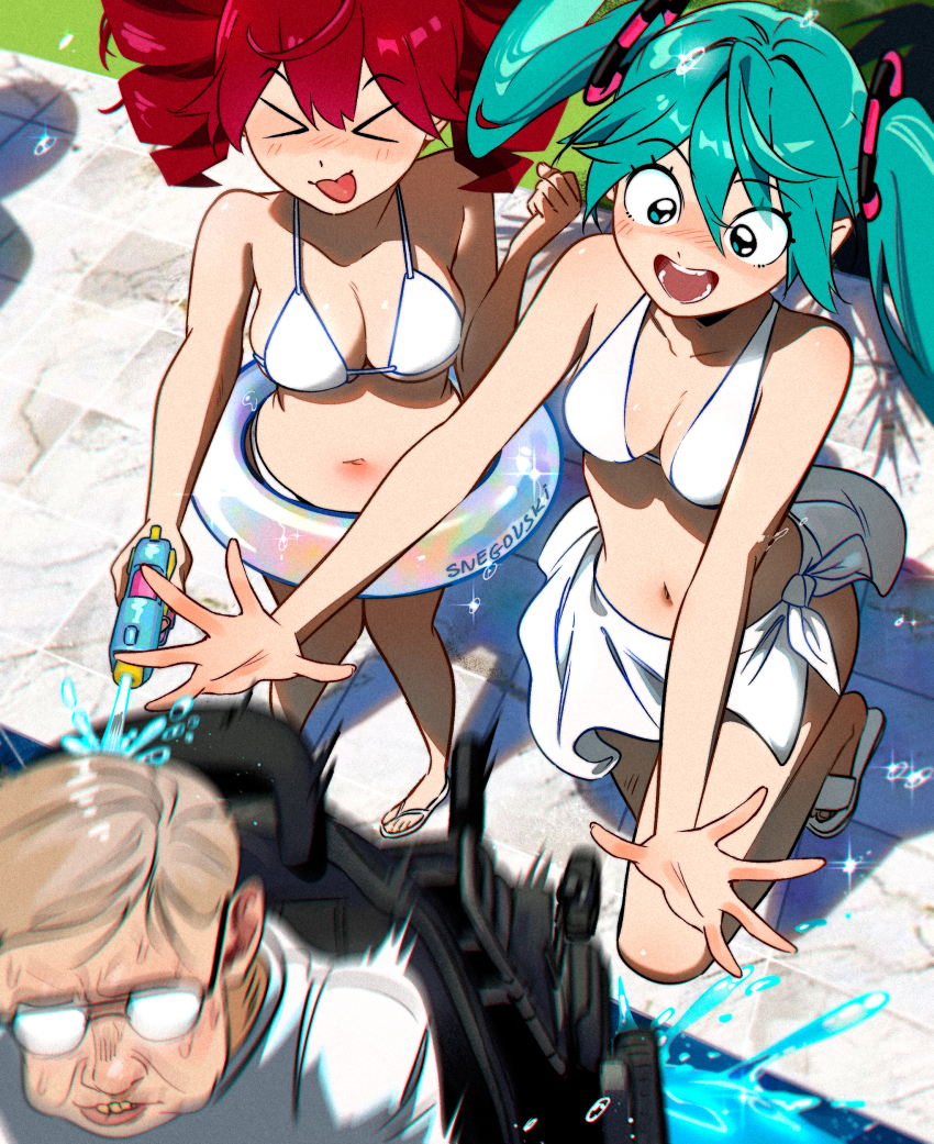 >_<, 1boy, 2girls, absurdres, aqua_eyes, aqua_hair, artist_name, bikini, breasts, brown_hair, commentary, drill_hair, english_commentary, glasses, hatsune_miku, highres, innertube, kasane_teto, large_breasts, long_hair, medium_breasts, multiple_girls, open_mouth, pool, real_life, snegovski, stephen_hawking, swim_ring, swimsuit, tongue, tongue_out, twin_drills, twintails, utau, vocaloid, water_gun, wheelchair, white_bikini