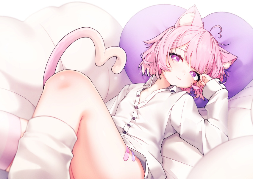 1girl, absurdres, ahoge, aisu_koffie, animal_ear_fluff, animal_ears, bandaid_on_thigh, cat_ears