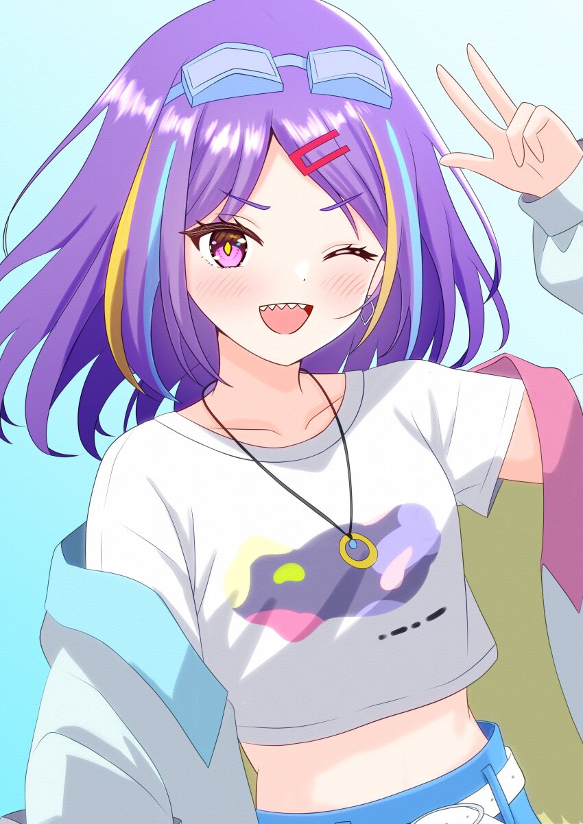 1girl, ;d, absurdres, blush, coat, commentary_request, earrings, eyelashes, eyewear_on_head, goggles, goggles_on_head, hair_down, hand_up, happy, heaven_burns_red, highres, ishii_iroha, ishii_iroha_(sensory_overload), jewelry, looking_at_viewer, luck_hebuban, medium_hair, midriff, multicolored_hair, necklace, official_alternate_costume, official_alternate_hairstyle, one_eye_closed, open_mouth, parted_bangs, purple_eyes, purple_hair, sharp_teeth, shirt, short_sleeves, smile, solo, streaked_hair, t-shirt, teeth, upper_teeth_only, v, v-shaped_eyebrows, white_coat, white_shirt, yellow_pupils