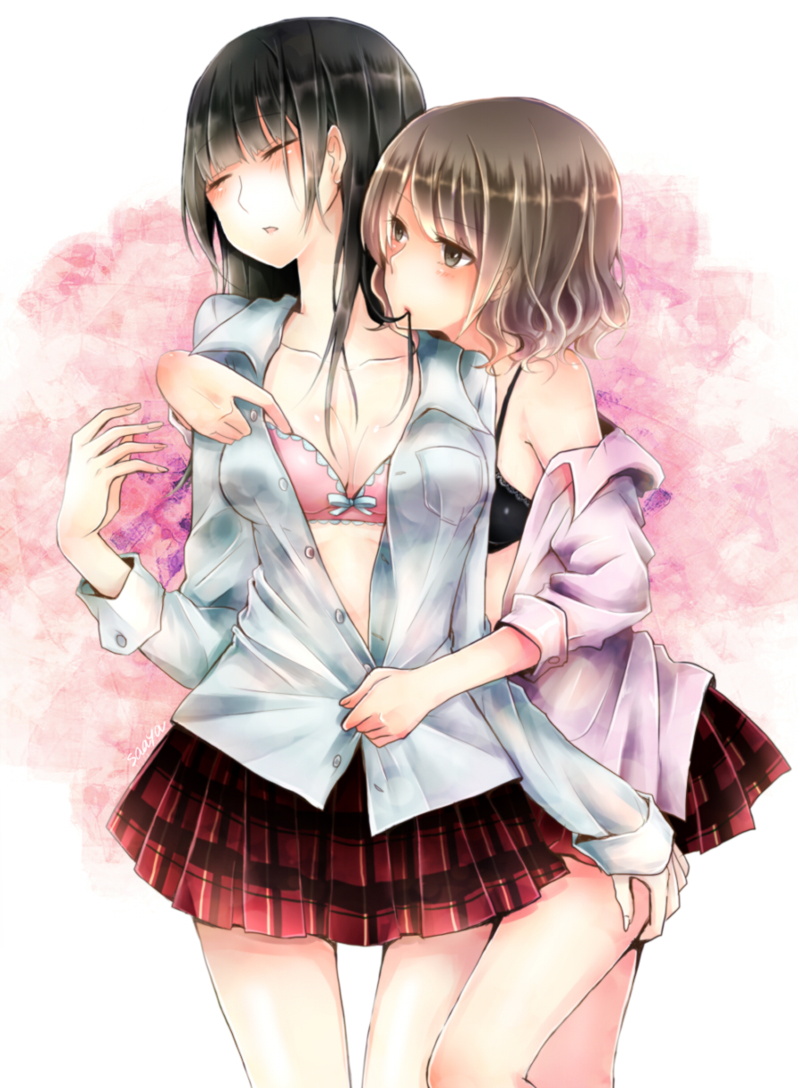 2girls, black_hair, blush, bra, breasts, brown_eyes, brown_hair, cleavage