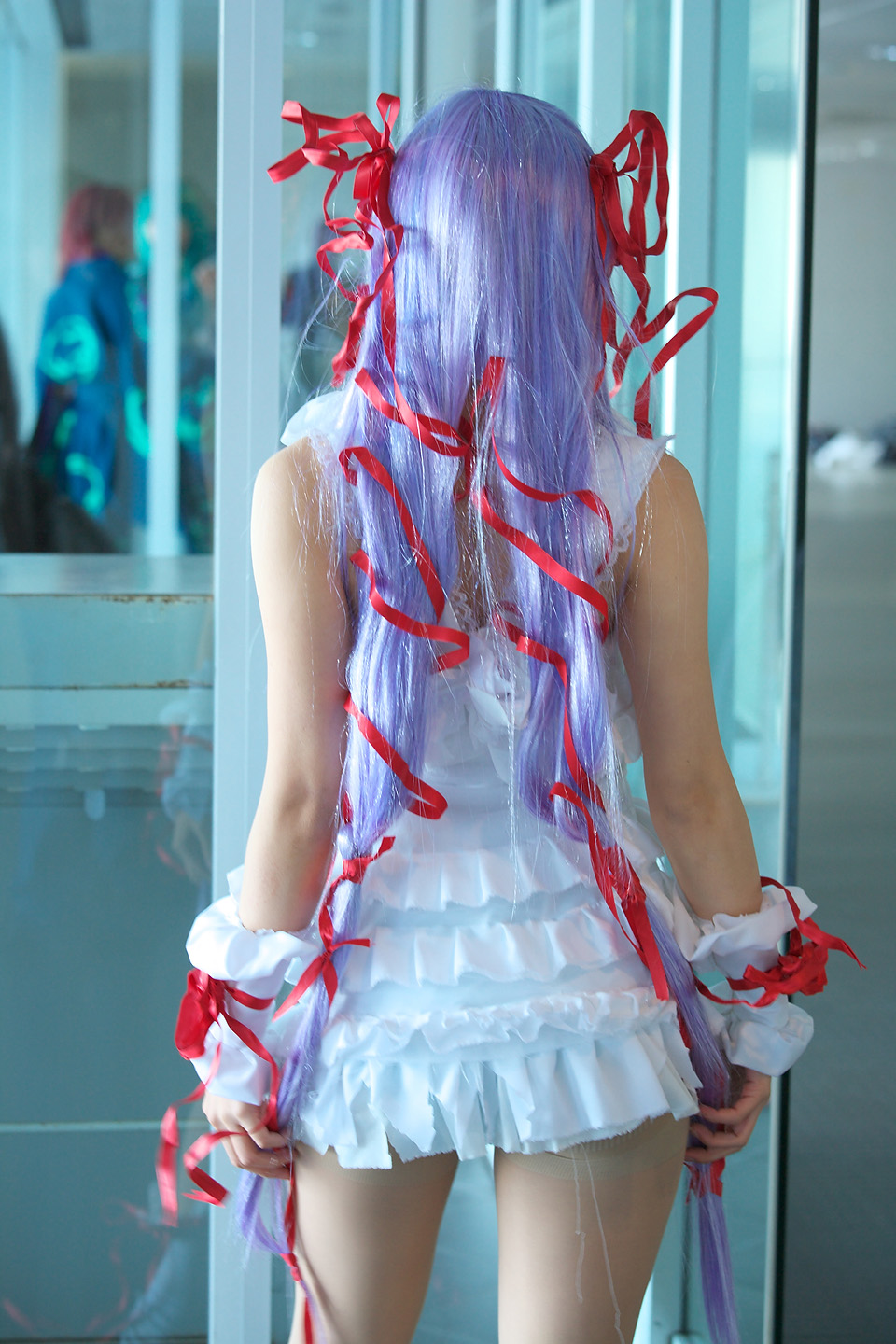 1girl, al_azif_(cosplay), al_azif_(demonbane), ass, cosplay, cosplay_photo, demonbane, dress