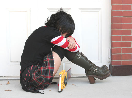 black_lagoon, boots, chainsaw, cosplay, east_asian, female_focus, frederica_sawyer, frederica_sawyer_(cosplay)