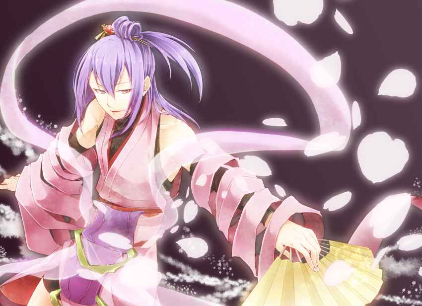 1boy, amane_nishiki, blazblue, blue_eyes, hand_fan, highres, japanese_clothes, kanade_(reveryearth)