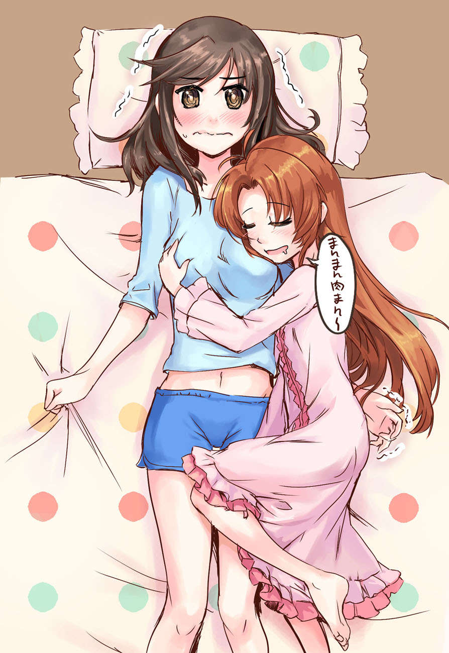 2girls, blush, brown_eyes, brown_hair, drooling, grabbing_another's_breast, groping, head_on_chest, highres, ichijou_hotaru, koshigaya_komari, leg_between_thighs, long_hair, midriff, multiple_girls, nightgown, non_non_biyori, pd_(seripanda), pillow, sleeping, translated, trembling, wavy_mouth, yuri