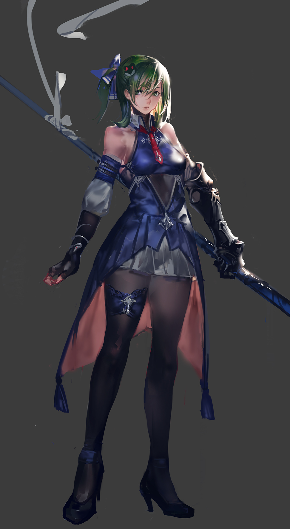 1girl, alternate_costume, bare_shoulders, black_gloves, black_pantyhose, blue_dress, bow, cosplay, detached_sleeves, diarmuid_ua_duibhne_(fate), diarmuid_ua_duibhne_(lancer)_(fate), diarmuid_ua_duibhne_(lancer)_(fate)_(cosplay), dress, elbow_gloves, fate_(series), female_focus, fingerless_gloves, frog_hair_ornament, full_body, gloves, green_eyes, green_hair, grey_background, hair_bow, hair_ornament, high_heels, highres, kishiyo, kochiya_sanae, lance, looking_at_viewer, matching_hair/eyes, pantyhose, polearm, ponytail, simple_background, skirt, solo, thigh_strap, touhou, weapon