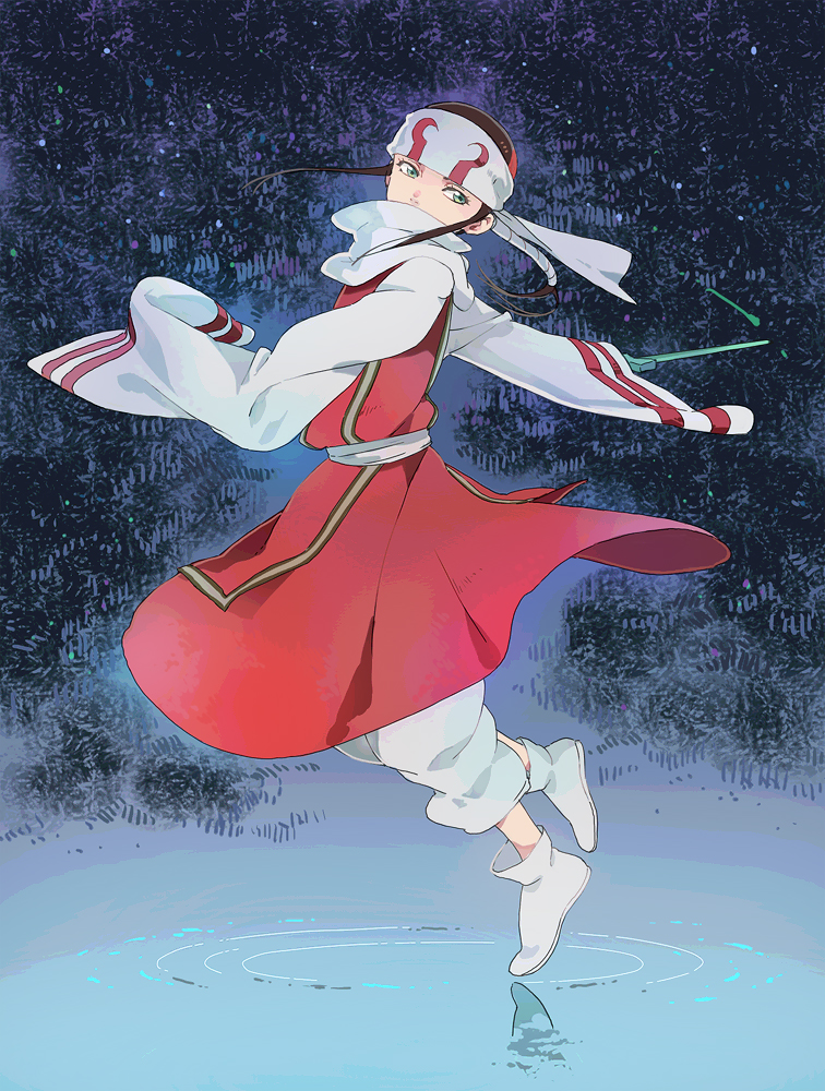 1girl, black_hair, covered_mouth, eyelashes, from_side, full_body, green_eyes, habuki