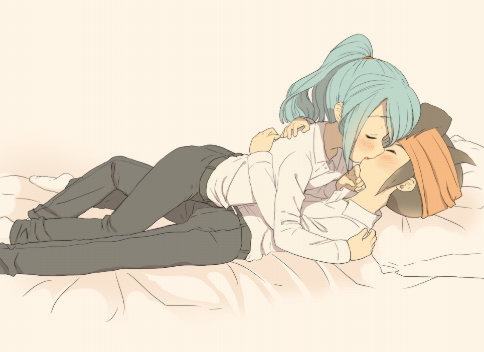 2boys, bed, blue_hair, closed_eyes, endou_mamoru, hair_down, hair_over_one_eye, inazuma_eleven, inazuma_eleven_(series), kazemaru_ichirouta, kiss, kodomo_doushi, long_hair, m_(pixiv9151), male_focus, multiple_boys, on_bed, school_uniform, yaoi