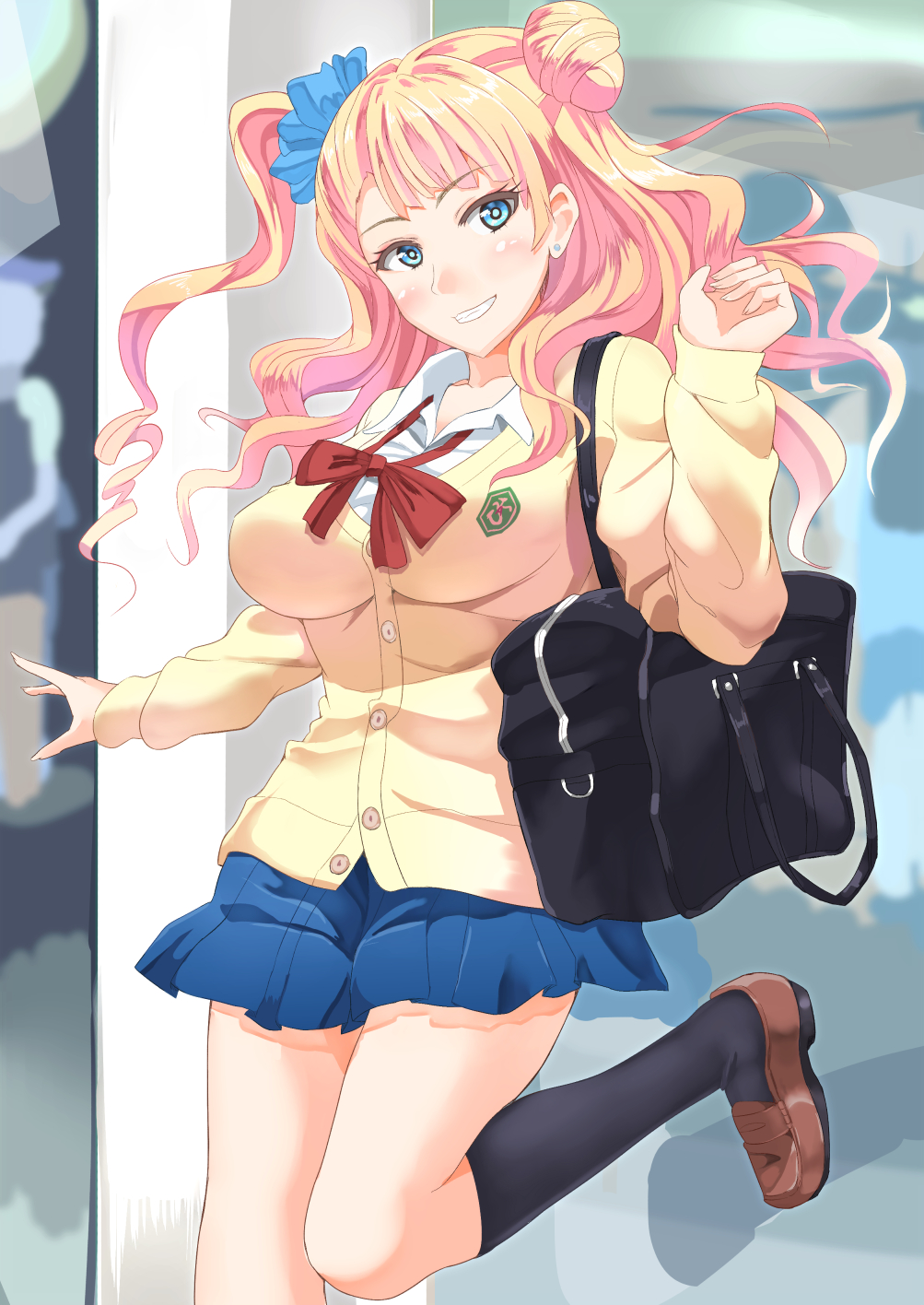 10s, 1girl, asymmetrical_hair, bag, blonde_hair, blue_eyes, blue_skirt, blush, bow, breasts, dso, earrings, female_focus, galko, gyaru, hair_bun, handbag, highres, jewelry, kogal, large_breasts, long_hair, one_side_up, original, oshiete!_galko-chan, running, school_uniform, side_bun, single_side_bun, skirt, smile, socks, solo, stud_earrings