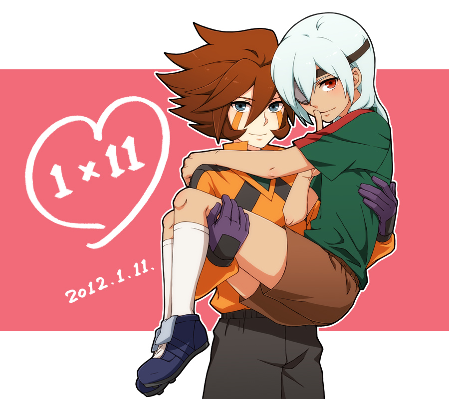 2boys, blue_eyes, blue_hair, brown_hair, carrying, dated, eyepatch, genda_koujirou