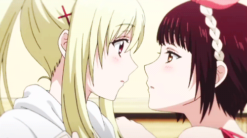 2girls, animated, animated_gif, blonde_hair, itou_miyabi, kiss, lowres, maroon_hair