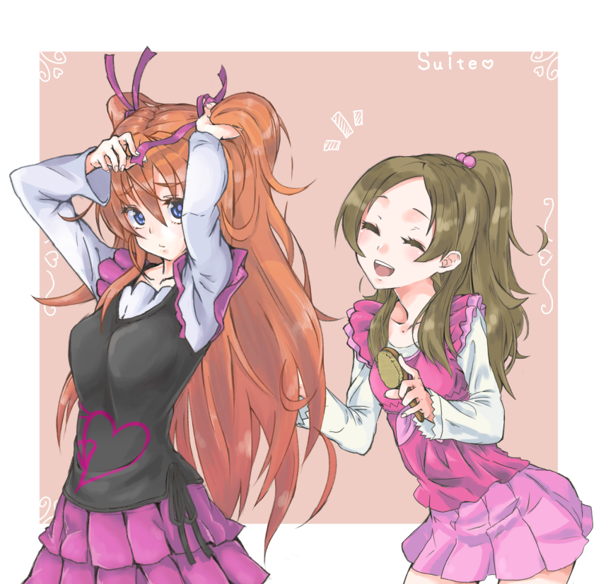 10s, 2girls, ^_^, adjusting_hair, blue_eyes, brown_hair, brush, closed_eyes