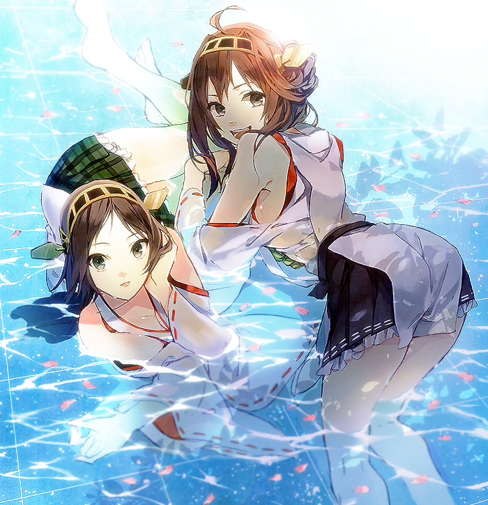 10s, 2girls, bad_id, bad_pixiv_id, blue_eyes, brown_hair, hairband, hiei_(kancolle), kantai_collection, kongou_(kancolle), long_hair, multiple_girls, natsume_(ouchi), nontraditional_miko, short_hair, smile