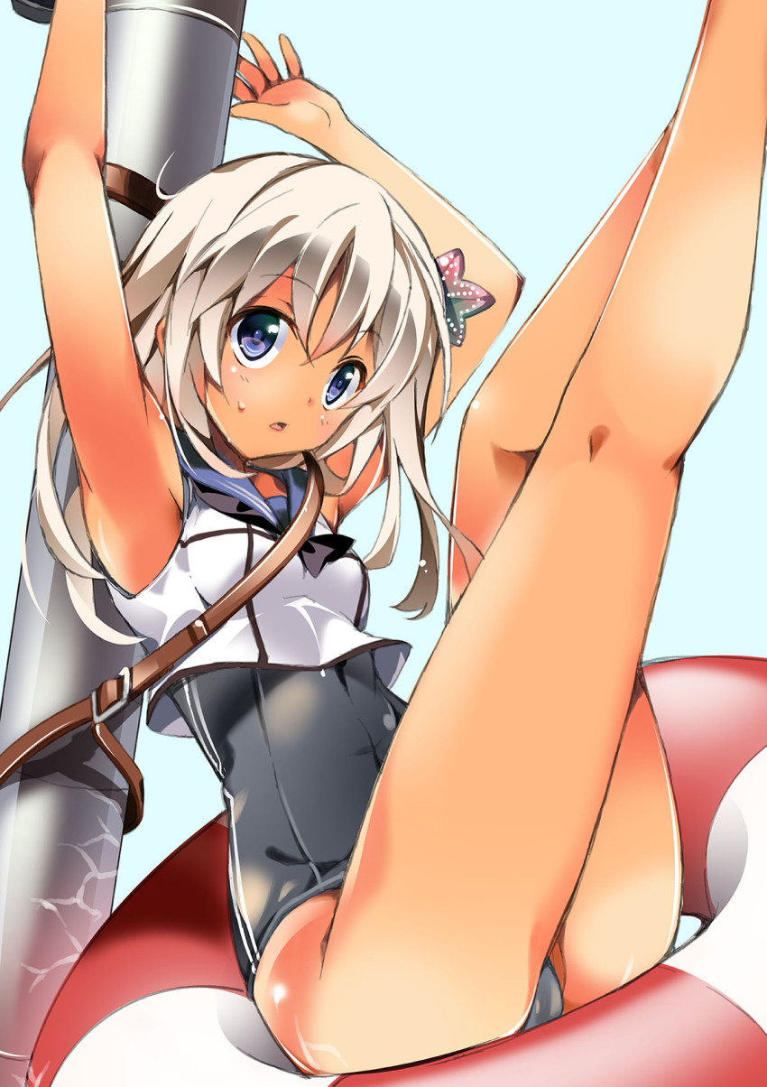 10s, 1girl, arms_up, bare_legs, bare_shoulders, blonde_hair, blue_eyes, female_focus