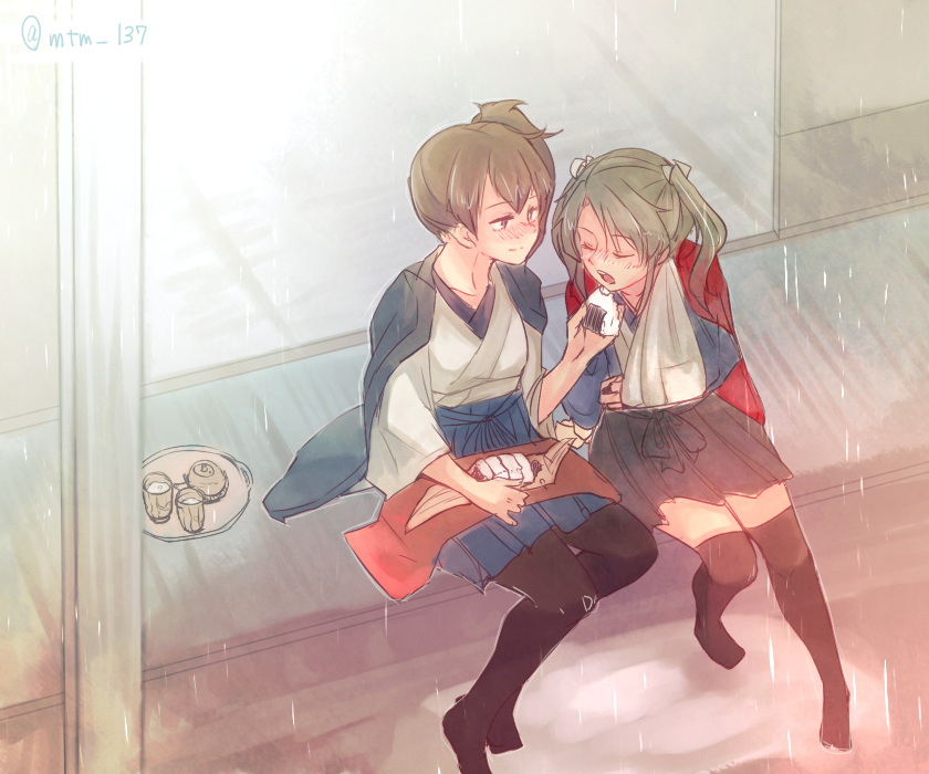 10s, 2girls, arm_sling, b-a-pple, brown_hair, feeding, food, japanese_clothes