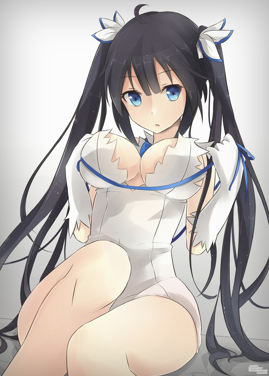 10s, 1girl, black_hair, blue_eyes, breasts, cleavage, dungeon_ni_deai_wo_motomeru_no_wa_machigatteiru_darou_ka, female_focus