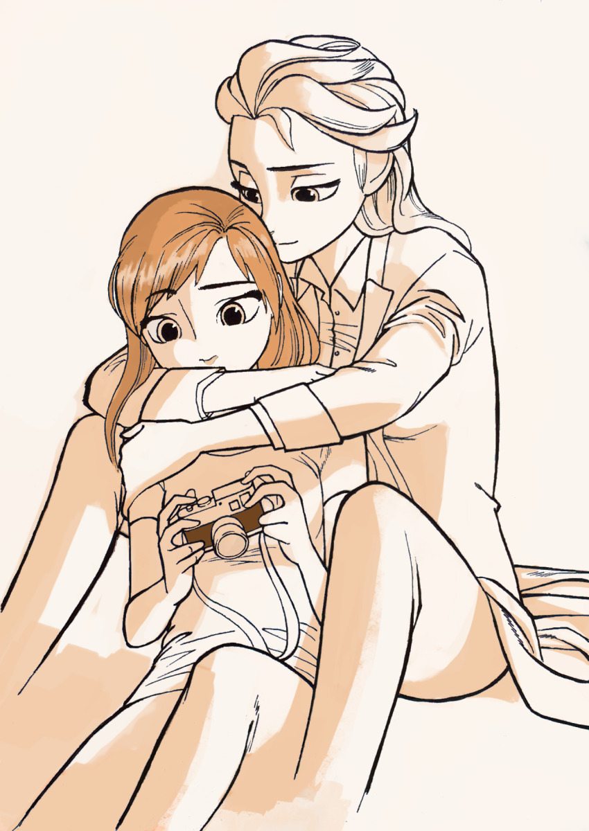 2girls, anna_(frozen), between_legs, camera, couple, elsa_(frozen), frozen_(disney), hair_down