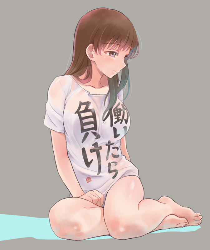 1girl, barefoot, bottomless, breasts, brown_eyes, brown_hair, clothes_writing, cosplay