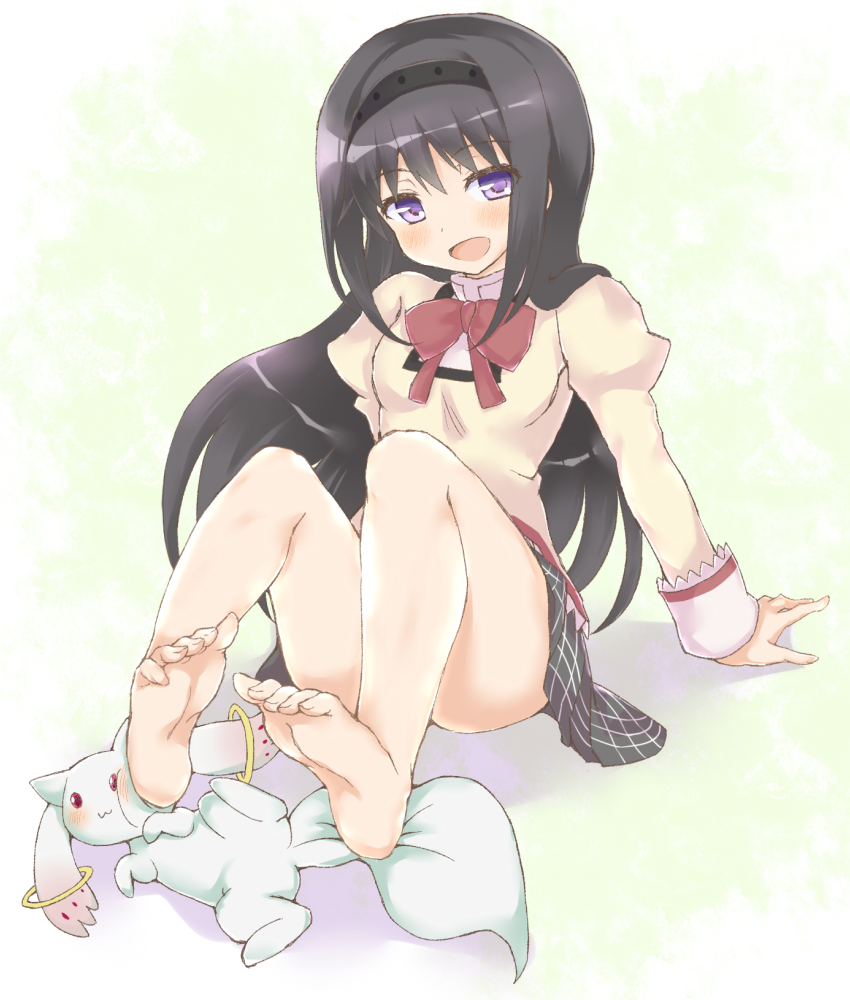 10s, 1girl, akemi_homura, bad_id, bad_pixiv_id, bare_legs, barefoot, black_hair, blush, feet, female_focus, hairband, kyubey, long_hair, looking_at_viewer, mahou_shoujo_madoka_magica, misfit_funny, missing_legwear, purple_eyes, school_uniform, skirt, smile, soles, solo, stepped_on, toes