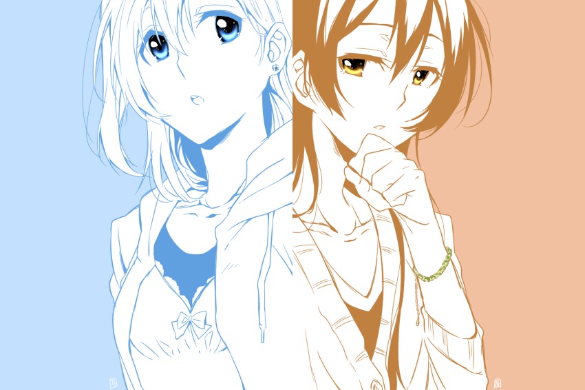 10s, 2girls, blue_eyes, bracelet, earrings, highres, jewelry, kosaka_honoka