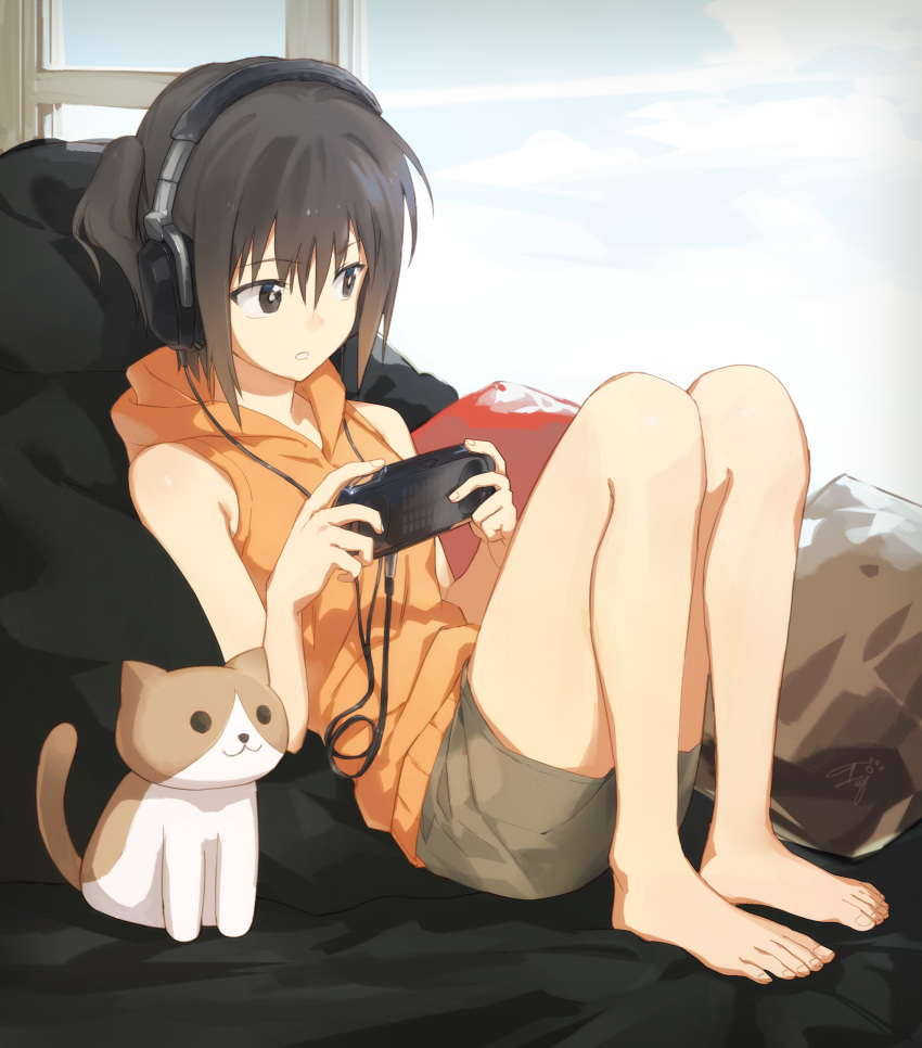 10s, 1girl, bare_shoulders, barefoot, black_hair, brown_eyes, casual, cat, chawachi-san, crossover, feet, female_focus, handheld_game_console, headphones, highres, hood, hoodie, kantai_collection, neko_atsume, playstation_vita, sendai_(kancolle), short_hair, sitting, sleeveless, sleeveless_hoodie, solo, tugo, twintails, vest