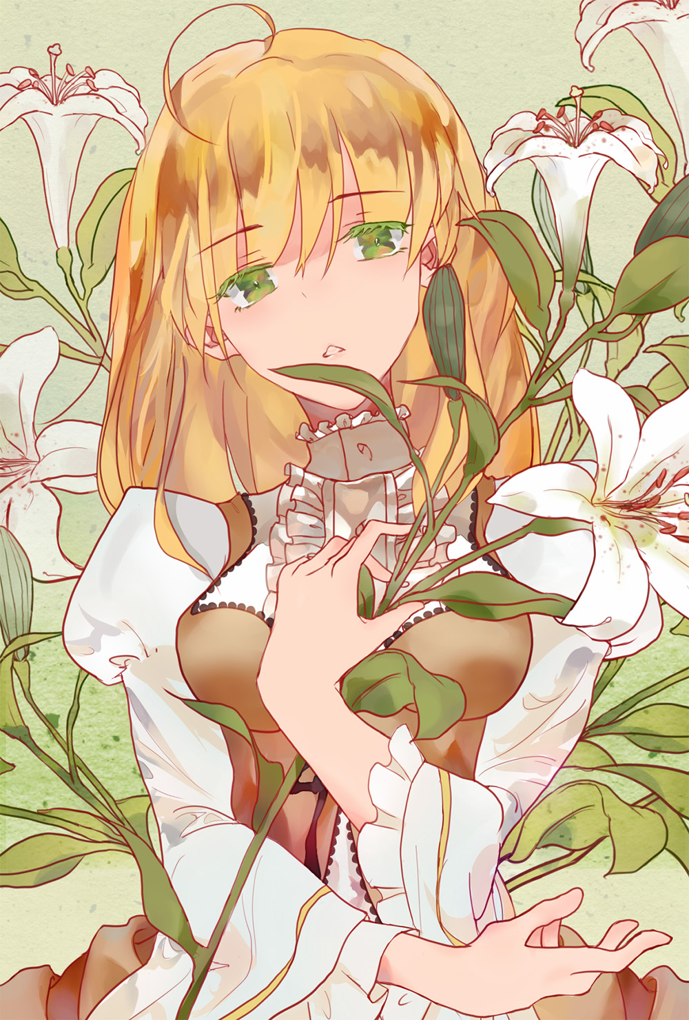 1girl, ahoge, aleia, artoria_pendragon_(fate), blonde_hair, dress, fate/stay_night, fate_(series), female_focus, flower, frills, green_background, green_eyes, highres, lily_(flower), official_alternate_costume, saber_(fate), solo