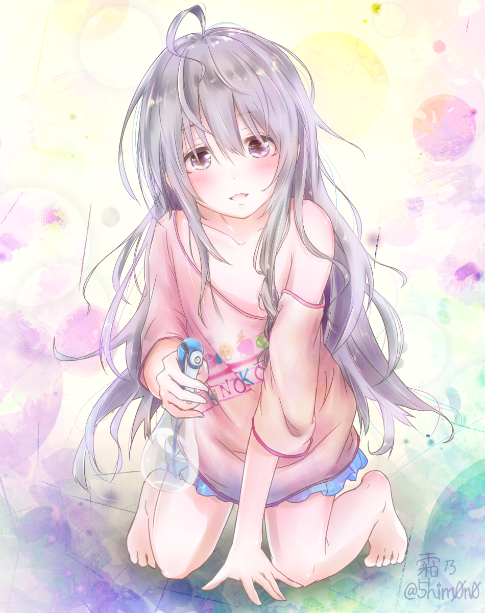 10s, 1girl, ahoge, bare_legs, bare_shoulders, barefoot, blush, braid