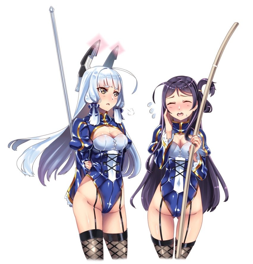 2girls, arm_behind_back, artoria_pendragon_(fate), black_hair, blue_hair, blush, breasts, cleavage