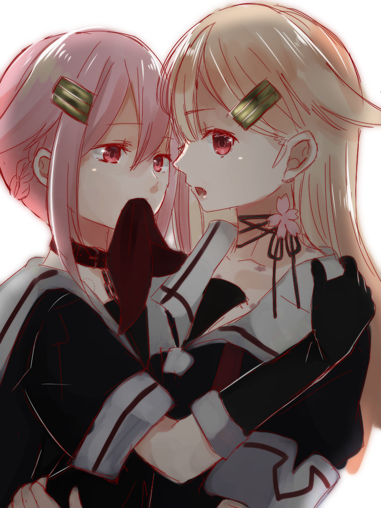 10s, 2girls, blonde_hair, collar, fang, gloves, hair_flaps, hands_on_another's_shoulders