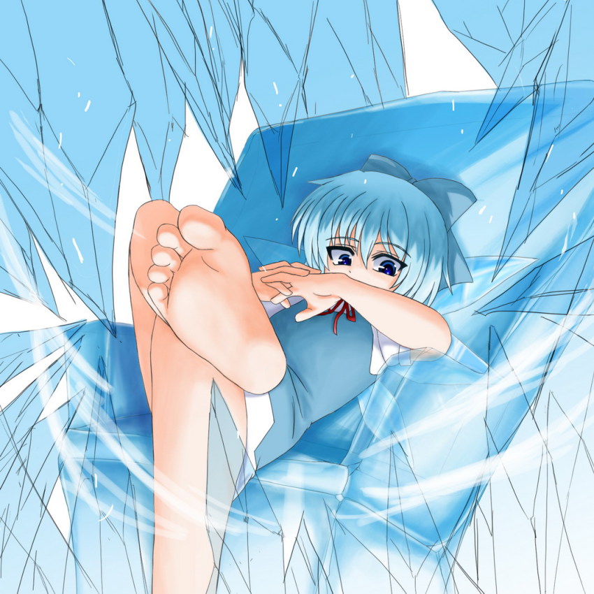1girl, bad_id, bad_pixiv_id, barefoot, blue_hair, cirno, embodiment_of_scarlet_devil, feet, female_focus, foot_focus, foreshortening, kun, kusumo_(kungsu2), on_throne, ribbon, short_hair, sitting, soles, solo, throne, toes, touhou, wings