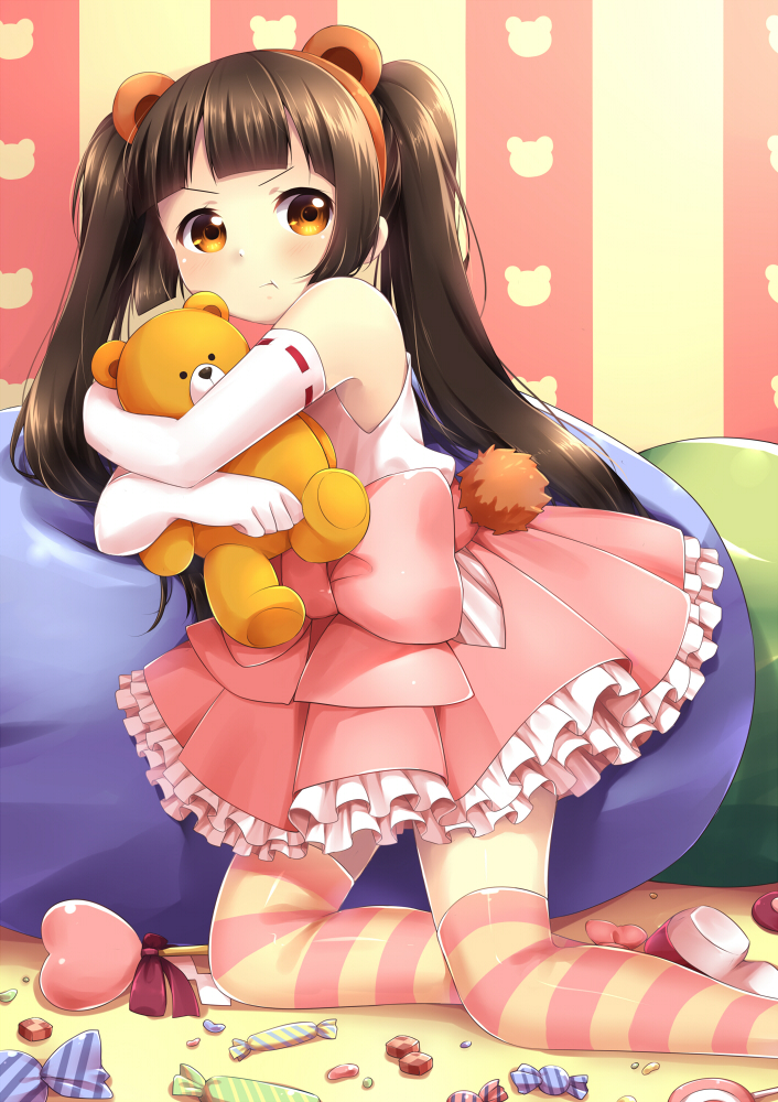 >:t, 10s, 1girl, :t, amayadori_machi, animal_print, bear_print, black_hair
