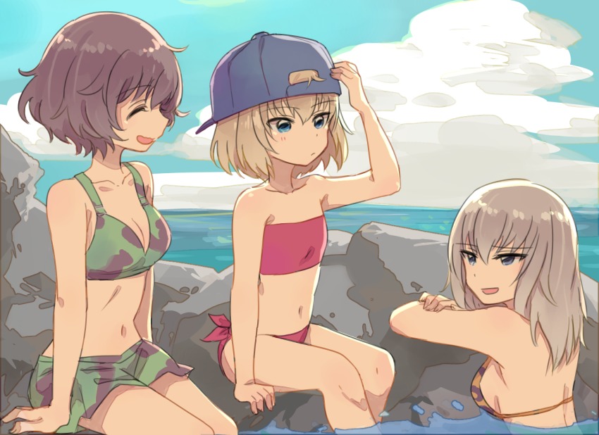 10s, 3girls, akiyama_yukari, backwards_hat, bad_id, bad_pixiv_id, bandeau, baseball_cap