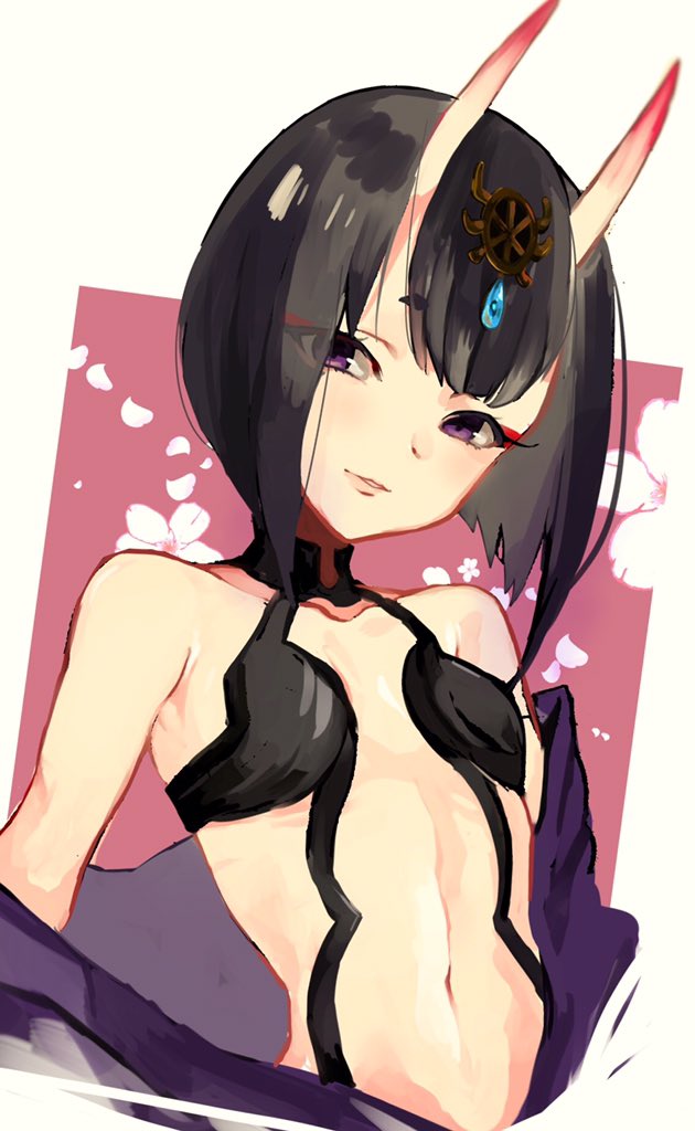 1girl, bad_id, bad_twitter_id, bare_shoulders, black_hair, clothes_lift, eyeliner, fate/grand_order